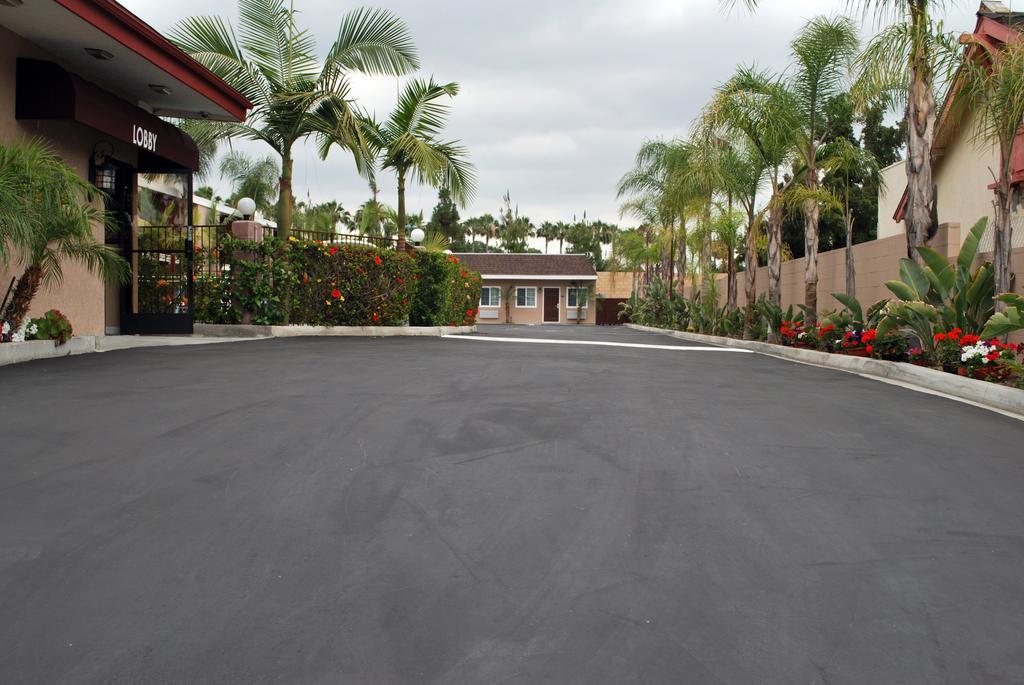 Budget Inn Anaheim Near Disneyland Drive Εξωτερικό φωτογραφία